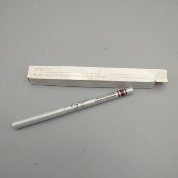 Mary Kay Signature Lip Liner Dark Berry 3102 - Picture 1 of 3
